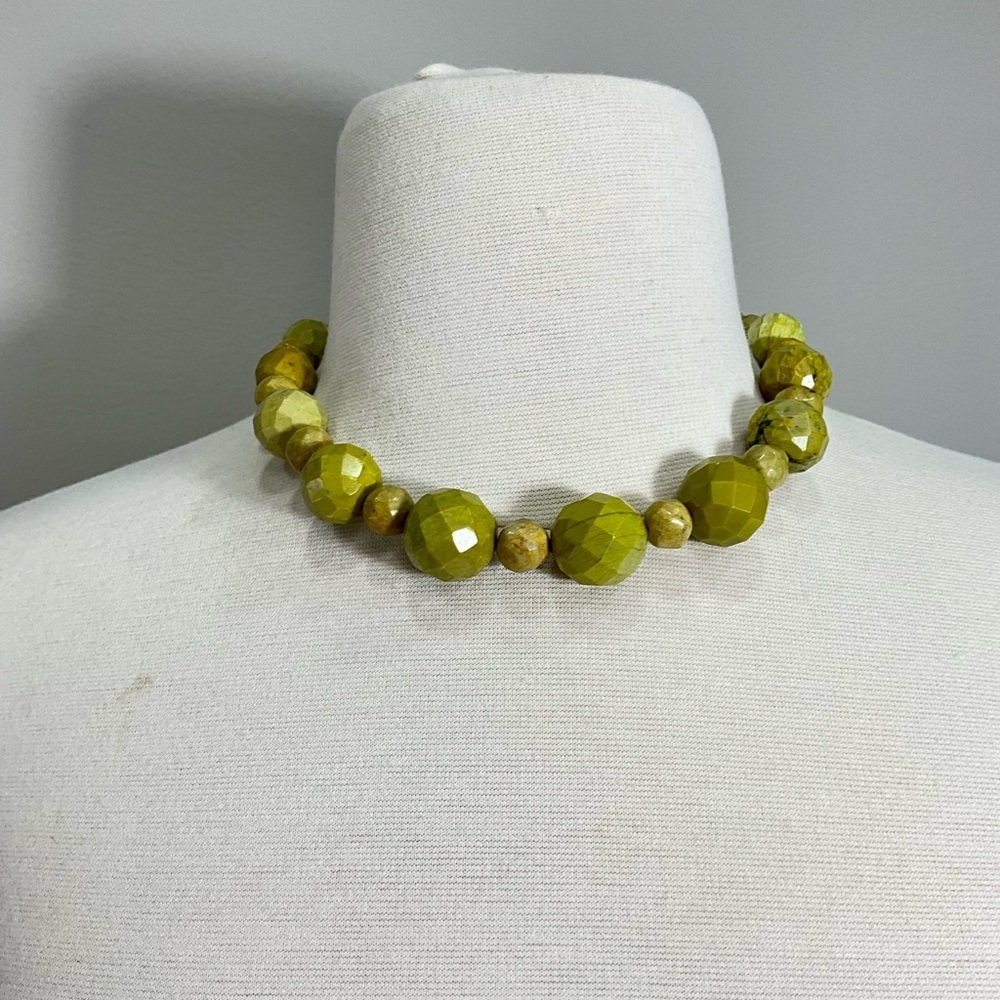 Faceted Green Beaded Necklace Chunky Statement Choker Artisan Jewelr - Picture 3 of 6